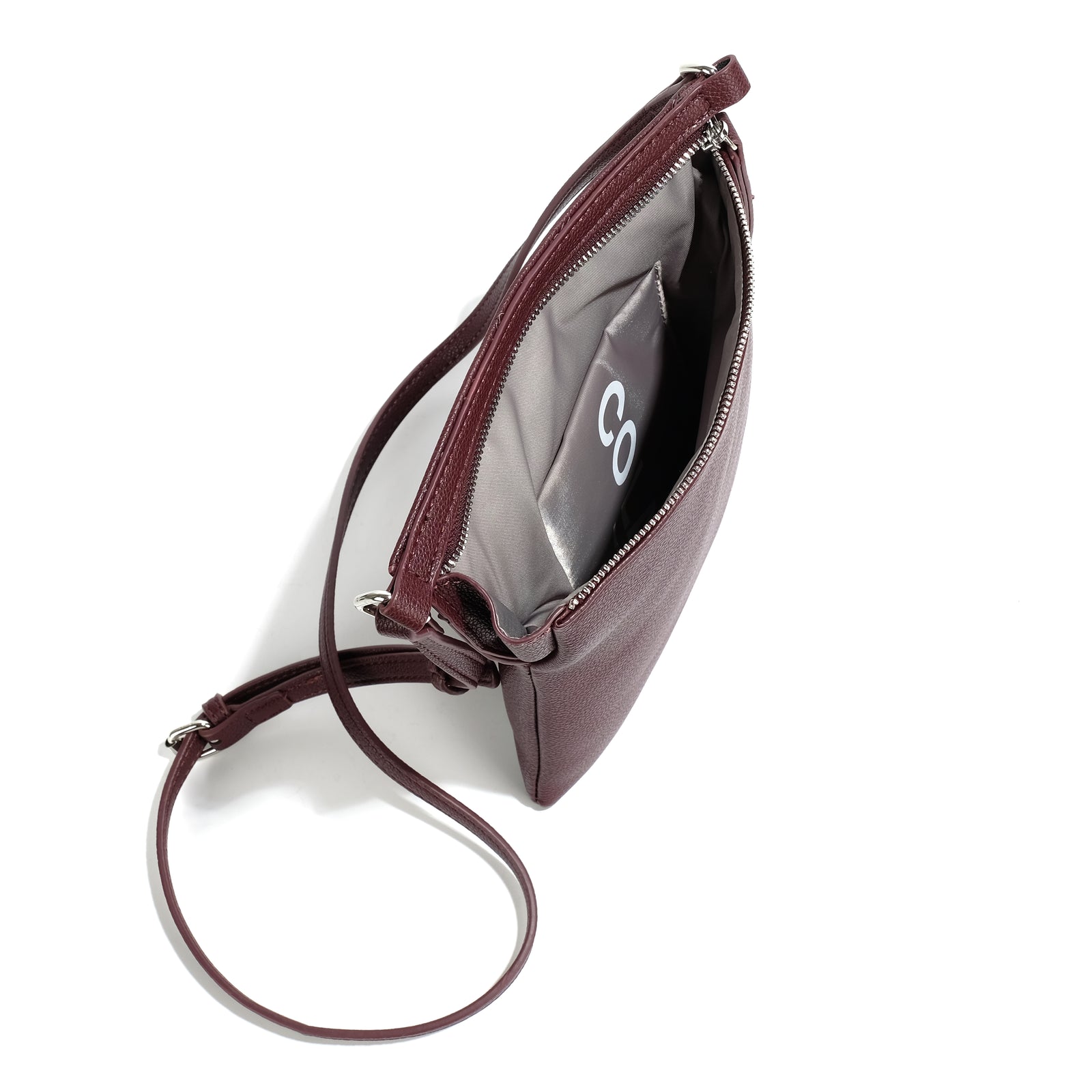 OMG(adzilla) 'GRAYSON' Flat Crossbody – Co-Lab