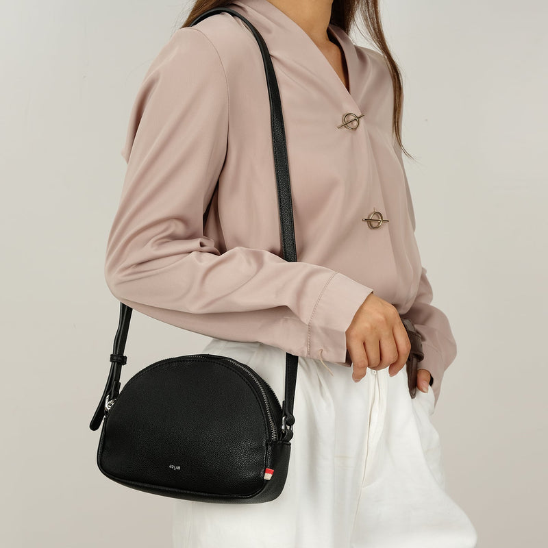 The 'AMY' Crossbody