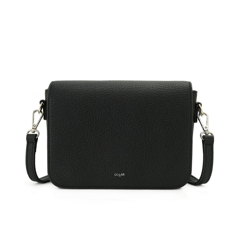 Le sac bandoulière à rabat « ZEINA »