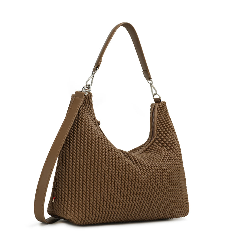 Le sac à bandoulière « DEMI »