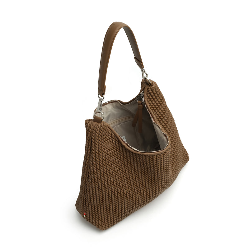 Le sac à bandoulière « DEMI »